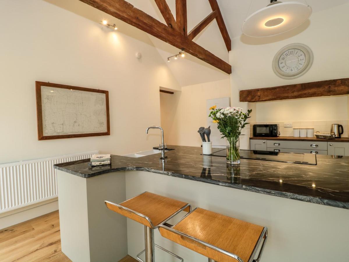 Villa Tom'S Barn Yeovil Esterno foto
