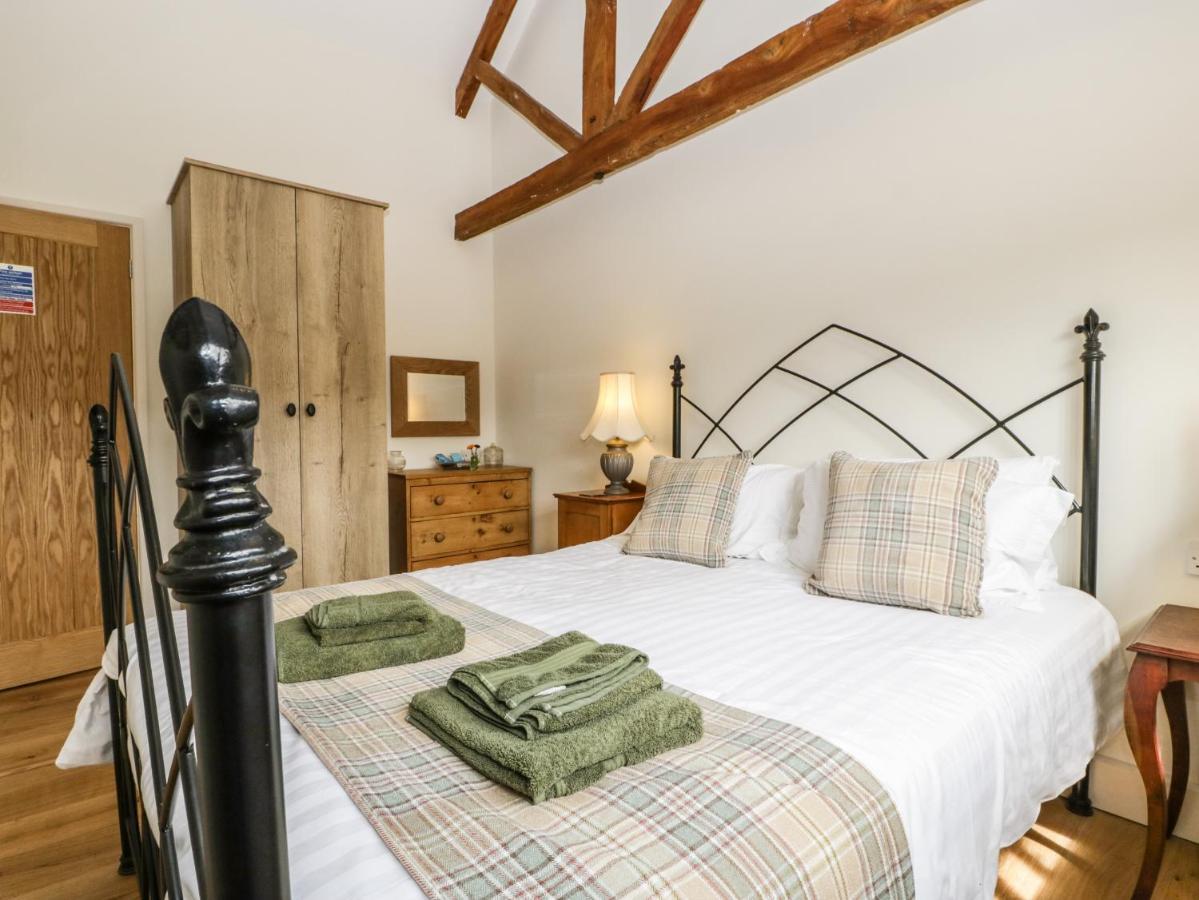 Villa Tom'S Barn Yeovil Esterno foto
